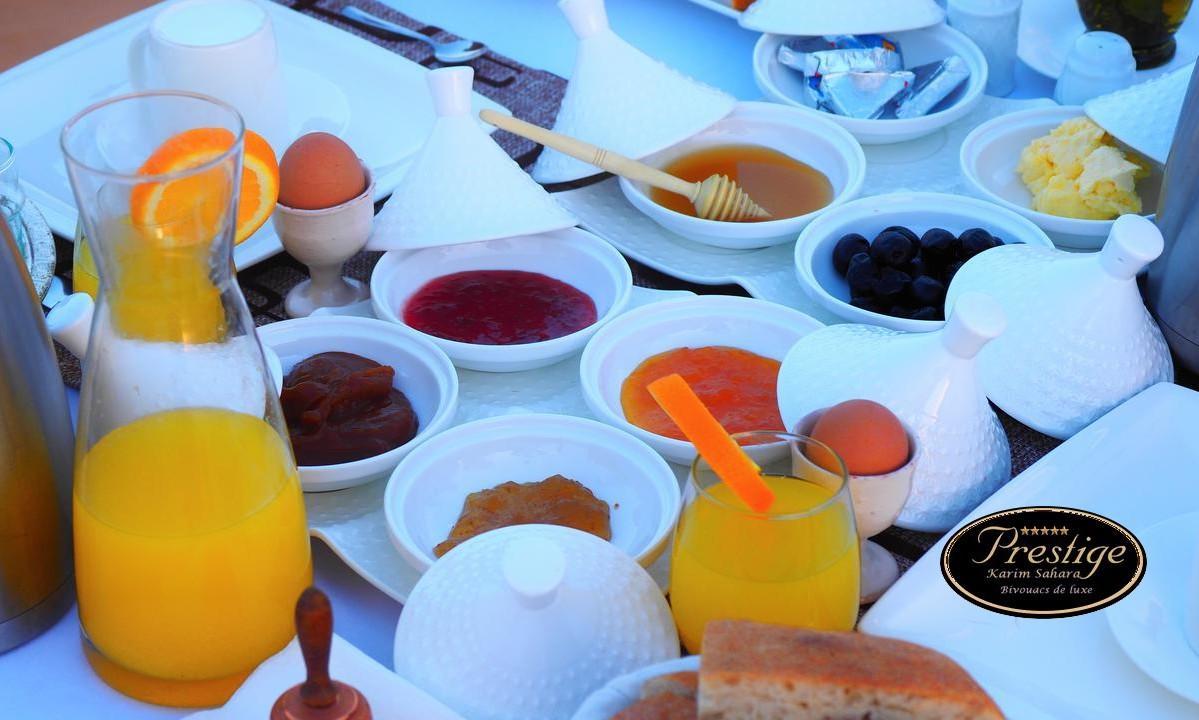 Karim Sahara Prestige Hotel Zagora Eksteriør billede